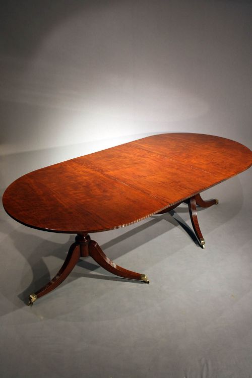 19th Century Mahogany Pedestal Dining Table