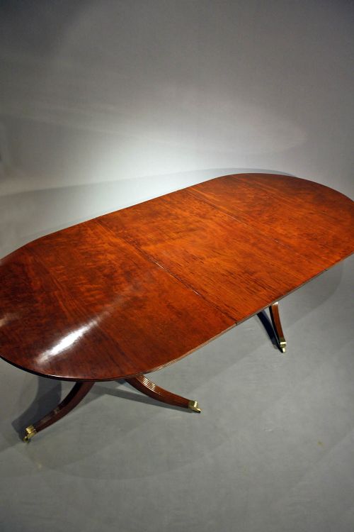fig 4. 19th Century Mahogany Pedestal dining table
