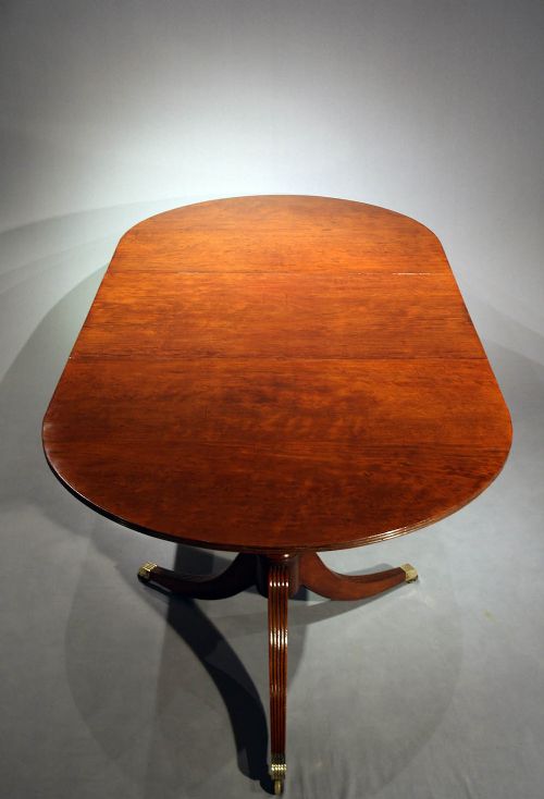 fig 6. 19th Century Mahogany Pedestal dining table
