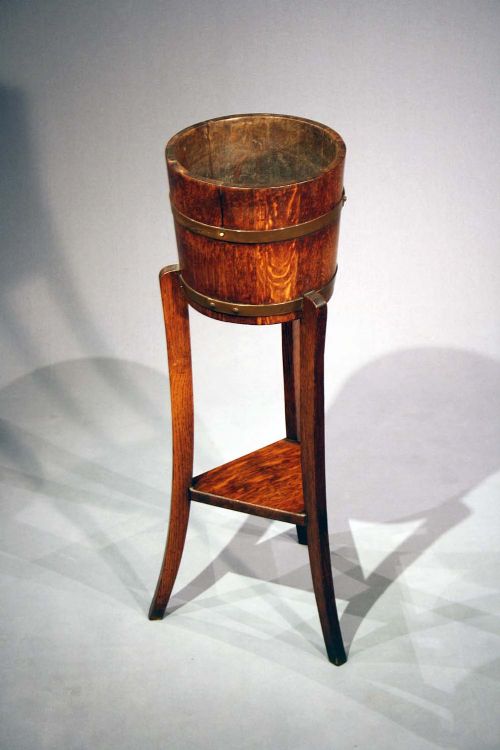 fig 1. Antique Oak and Brass Bound Planter