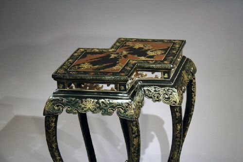 fig 3. Antique Oriental Double Stand