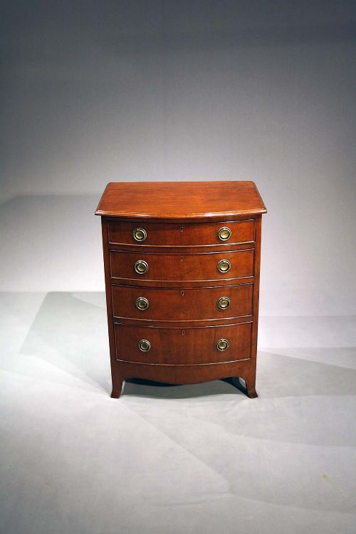 fig 7. Antique Mahogany Bow fronted chest of Drawers