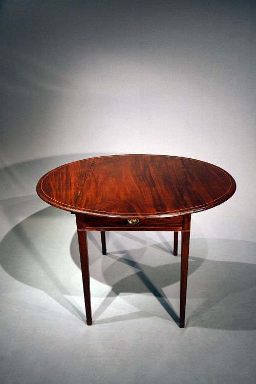 A Georgian Inlaid Pembroke Table