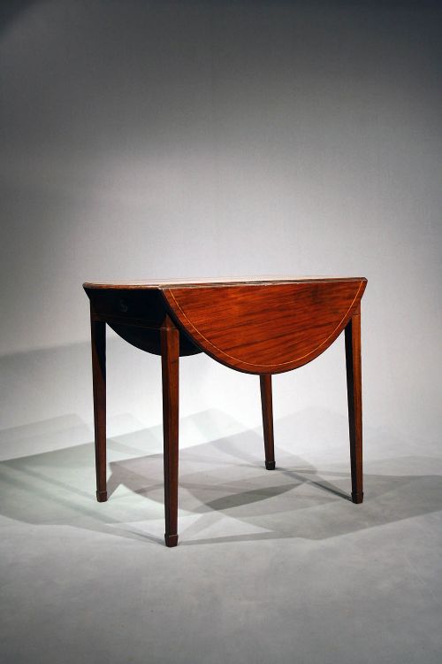 fig 4. A Georgian Inlaid Pembroke Table