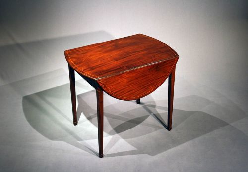 fig 5. A Georgian Inlaid Pembroke Table