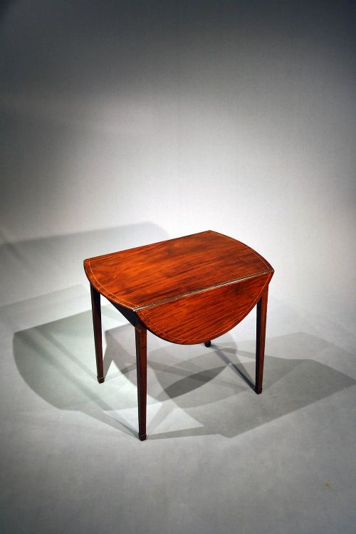 fig 6. A Georgian Inlaid Pembroke Table