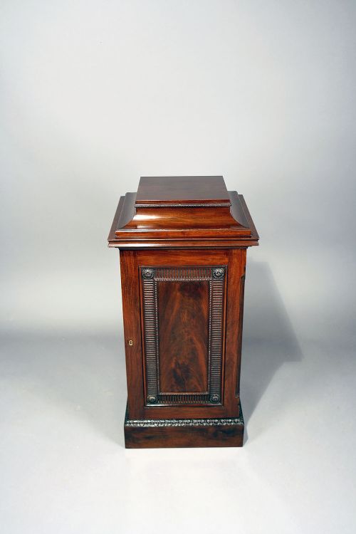 fig 6. Fine Quality Pair of Mahogany Pedestals
