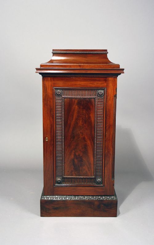 fig 8. Fine Quality Pair of Mahogany Pedestals