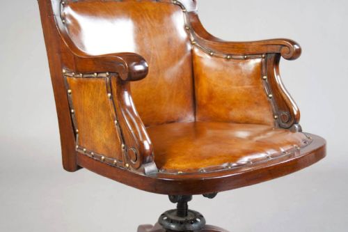 fig 6. W M Angus & Co London Leather Desk Chair