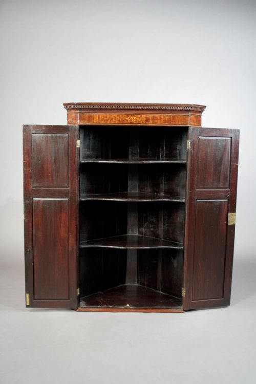fig 10. Fine Quality George III Corner Cupboard