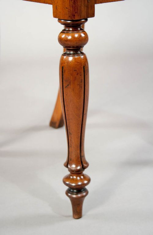 fig 3. Fine Quality Regency Mahogany Hall Chair