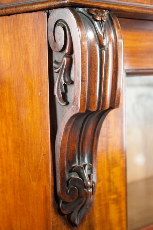 fig 3. Fine Quality Victorian Mahogany Bookcase