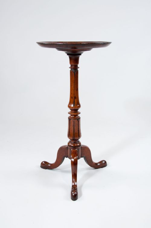fig 3. Late George IV Mahogany Wine Table Circa 1830