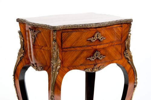 fig 3. Stunning French Kingwood and Ormolu Table