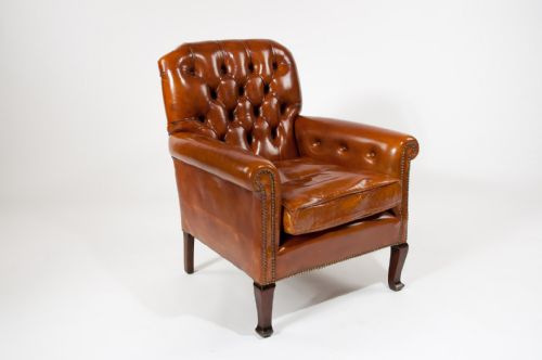 fig 1. Antique leather Buttoned Victorian Armchair