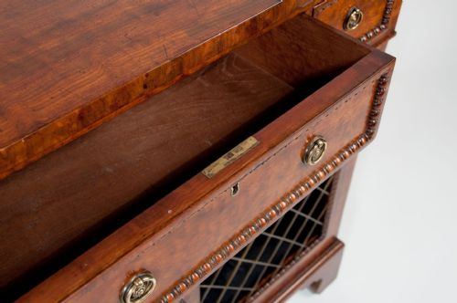 fig 3. QUALITY ANTIQUE REGENCY MAHOGANY SIDE CABINET