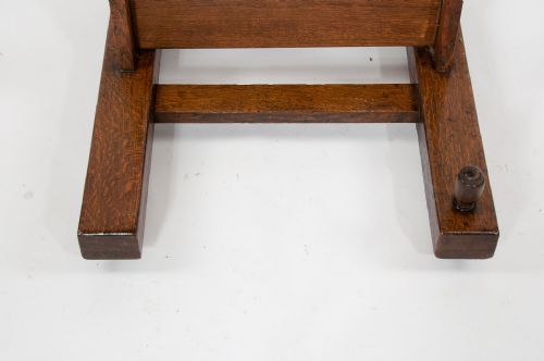 fig 7. Large Victorian Oak Easel Winsor and Newton