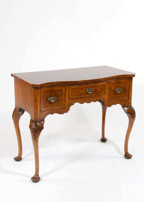 fig 1. Quality Antique Walnut Serpentine Lowboy