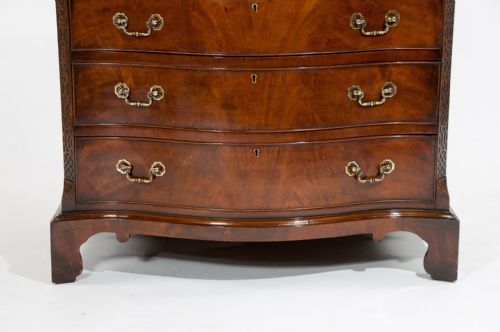 fig 9. Antique Mahogany Serpentine Chest of Drawers