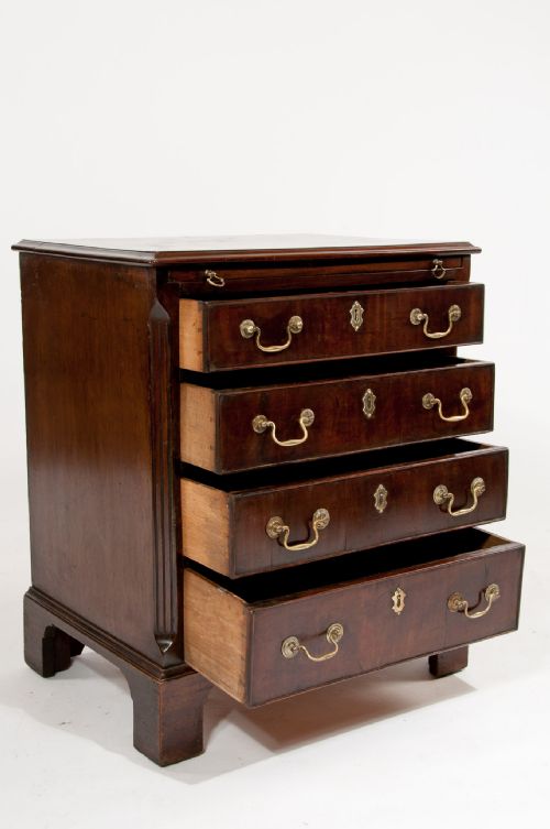 fig 4. Small George III Mahogany Chest of Drawers