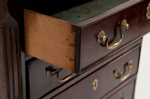 fig 5. Small George III Mahogany Chest of Drawers