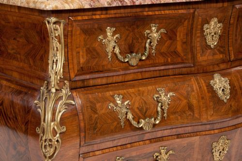 fig 5. Exquisite 19th Century French Bombe Commode