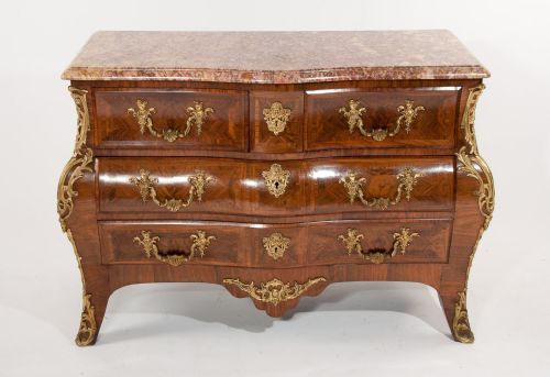 fig 7. Exquisite 19th Century French Bombe Commode