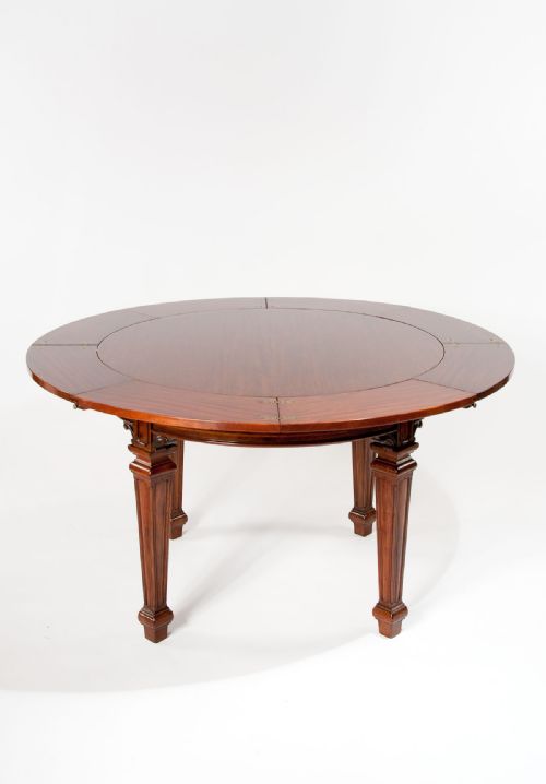 fig 6. A Rare Jupe Extending Table Waring & Gillows