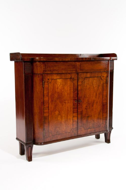 fig 3. Quality Regency Cabinet Having A Wonderful Colour