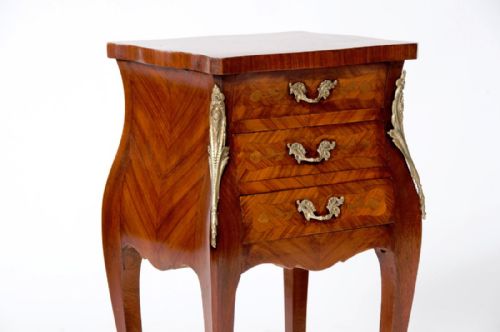 fig 7. Stunning Pair of Antique Shaped Bedside Chests