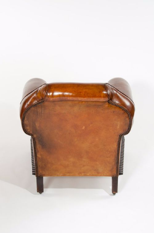 fig 5. A Exceptional Pair of Victorian Leather Armchairs