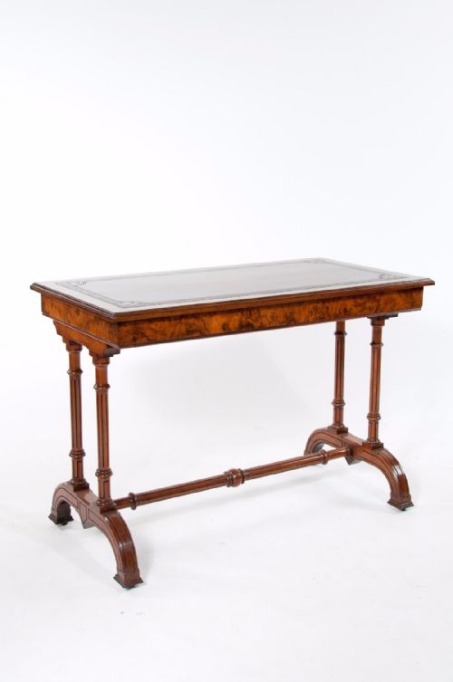 fig 1. Fine 19th Century Gillows Burr Walnut Writing Table