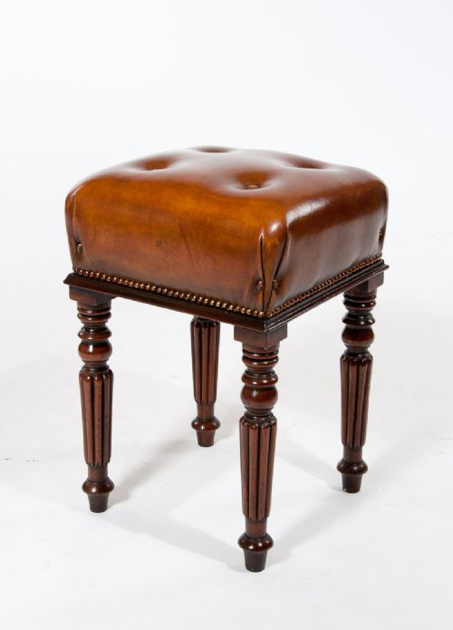 Quality Regency / Wiv Mahogany Leather Stool