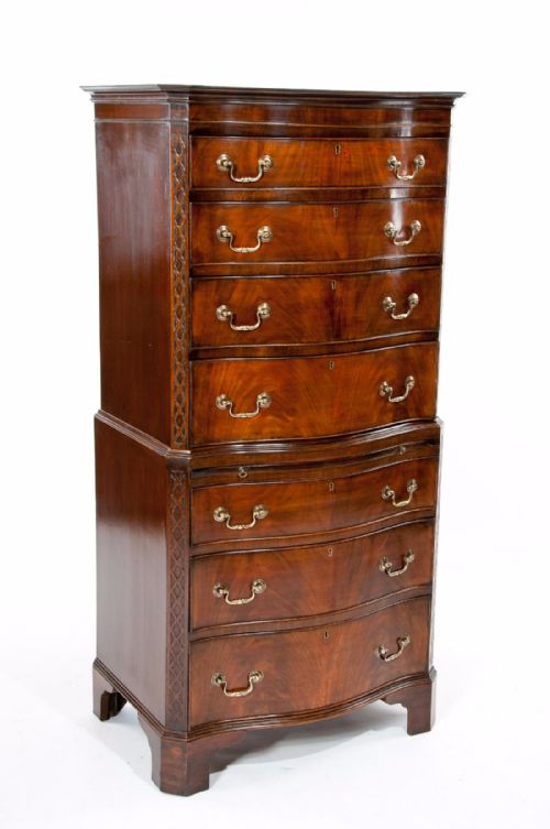 Quality Serpentine Mahogany Chest on Chest