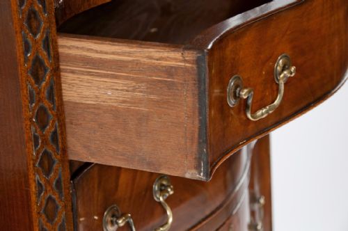 fig 8. Quality Serpentine Mahogany Chest On Chest