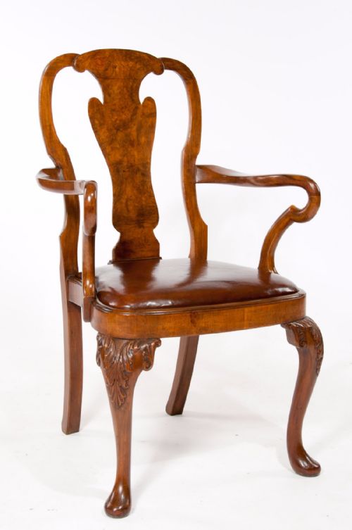 fig 1. Fine Set of 8 Burr Walnut QA Dining Chairs