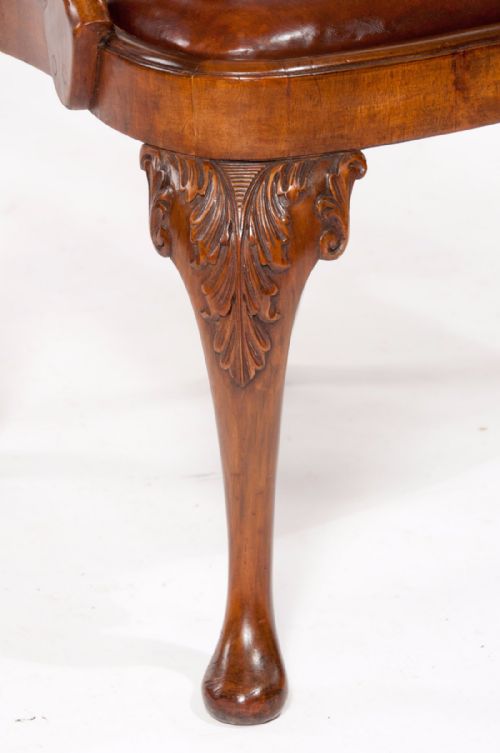 fig 5. Fine Set of 8 Burr Walnut QA Dining Chairs