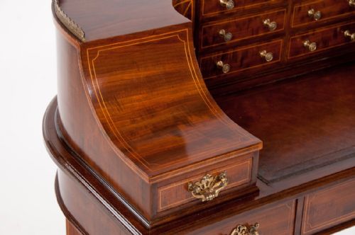 fig 7. FINE 19TH CENTURY MAHOGANY INLAID CARLTON HOUSE DESK