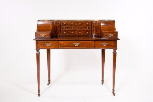 fig 8. FINE 19TH CENTURY MAHOGANY INLAID CARLTON HOUSE DESK