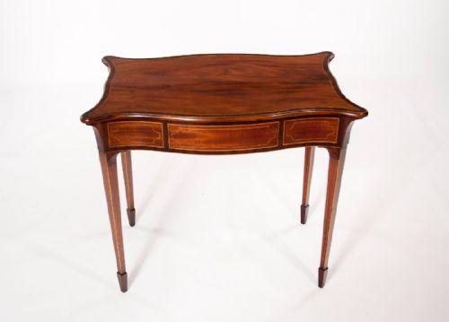 fig 7. Fine Georgian Mahogany Inlaid Serpentine Table