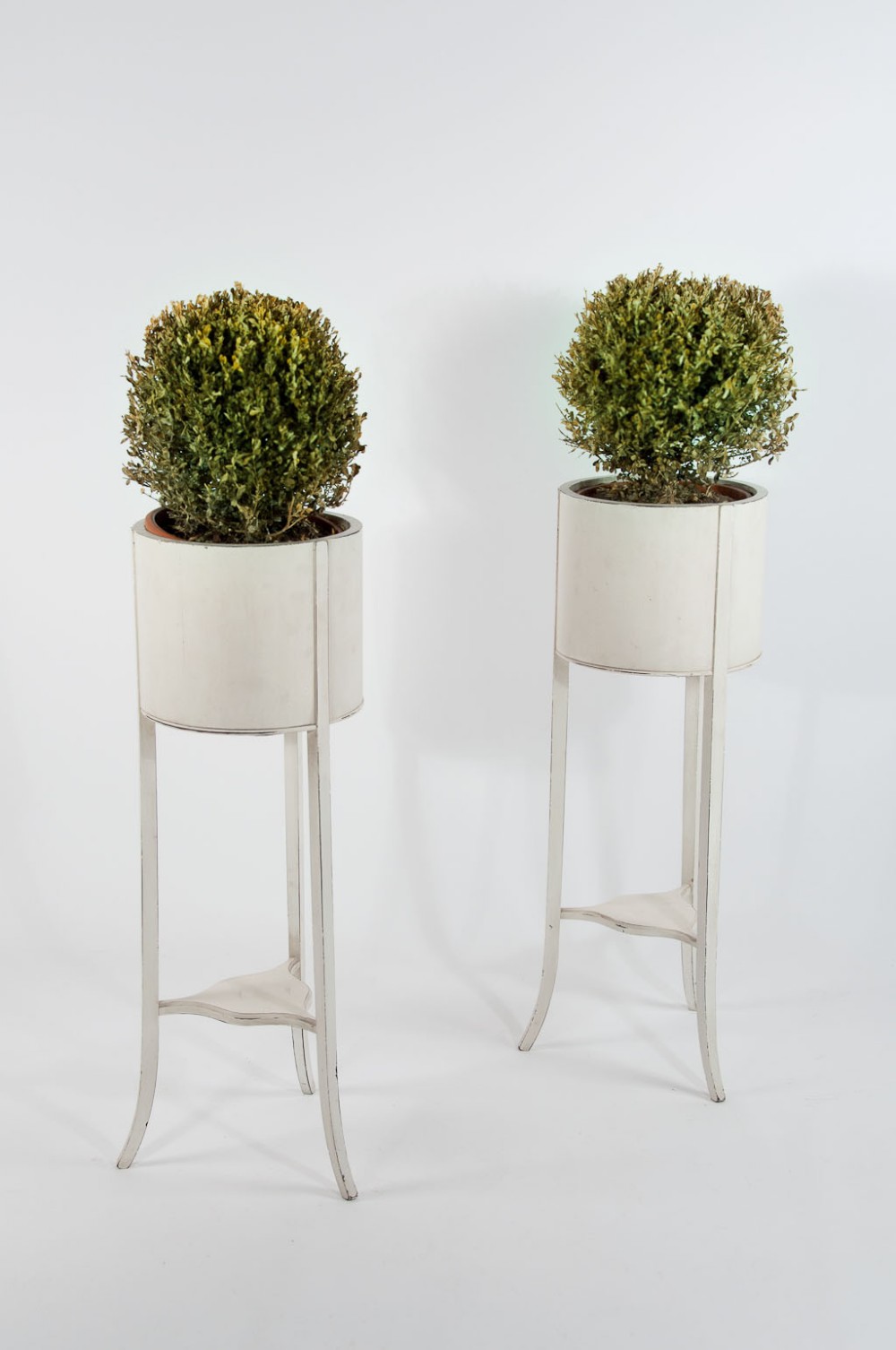Decorative Antique Pair of Jardinieres