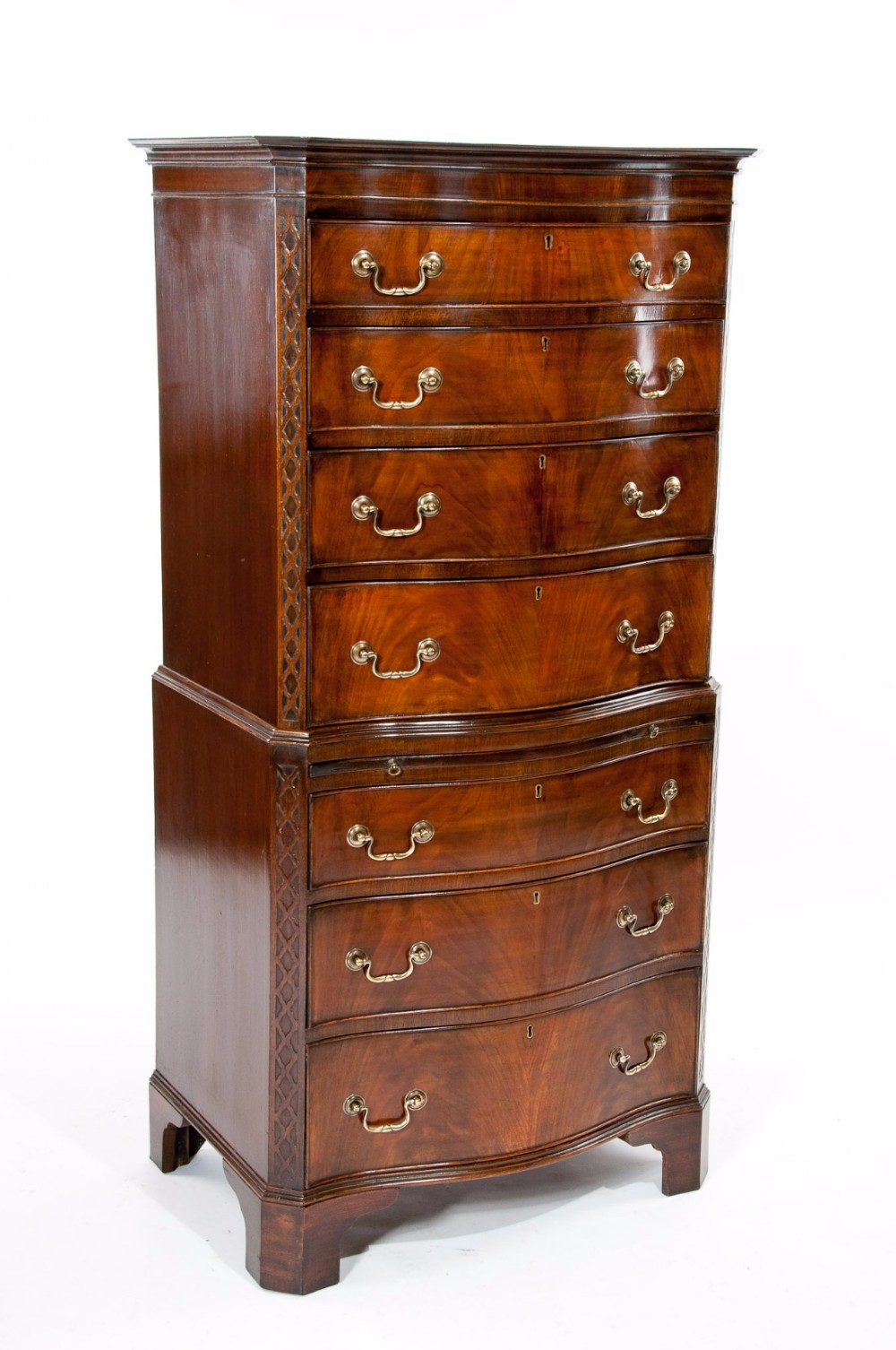 Quality Serpentine Mahogany Chest On Chest 