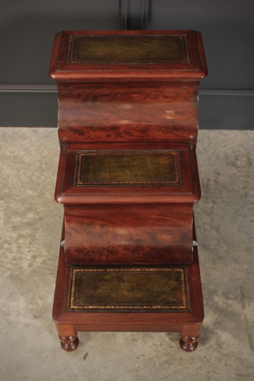 VICTORIAN MAHOGANY LIBRARY STEPS - ADDITIONAL PHOTO 2