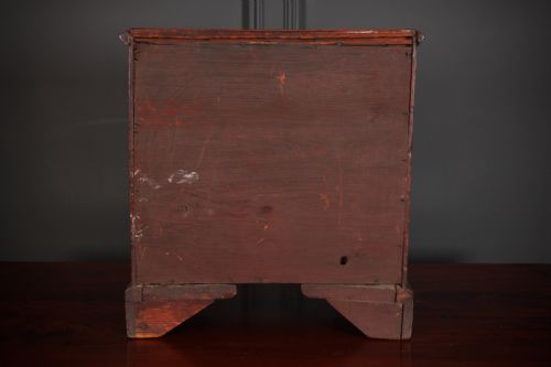 GEORGIAN MAHOGANY MINIATURE APPRENTICE CHEST - ADDITIONAL PHOTO 8