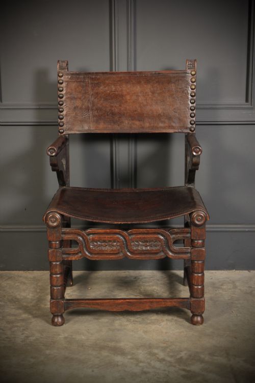 PAIR OF OAK LEATHER ARMCHAIRS - ADDITIONAL PHOTO 4