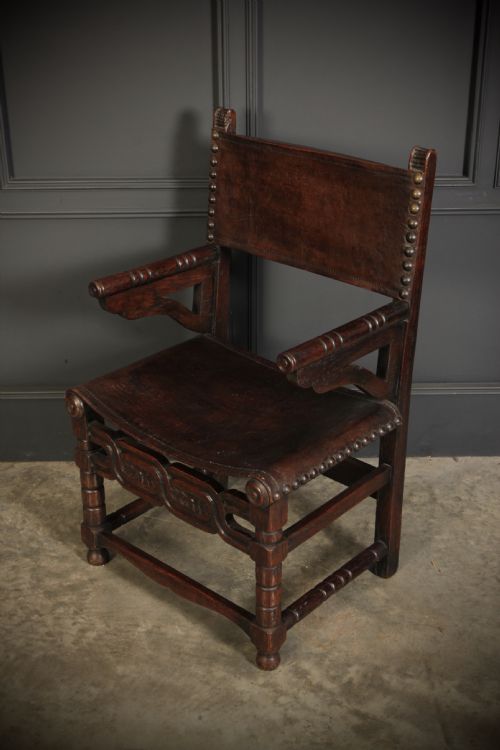 PAIR OF OAK LEATHER ARMCHAIRS - ADDITIONAL PHOTO 7
