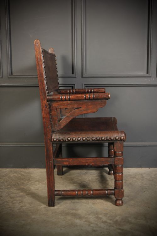 PAIR OF OAK LEATHER ARMCHAIRS - ADDITIONAL PHOTO 11