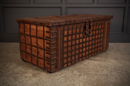 LARGE IRON BOUND INDIAN HARDWOOD TRUNK - ADDITIONAL PHOTO 6