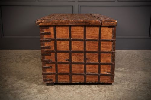 LARGE IRON BOUND INDIAN HARDWOOD TRUNK - ADDITIONAL PHOTO 10