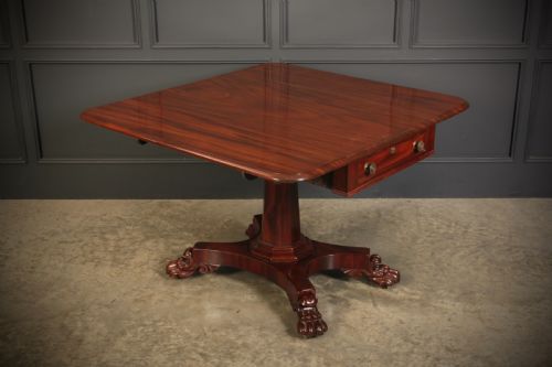WILLIAM IV MAHOGANY PEMBROKE TABLE